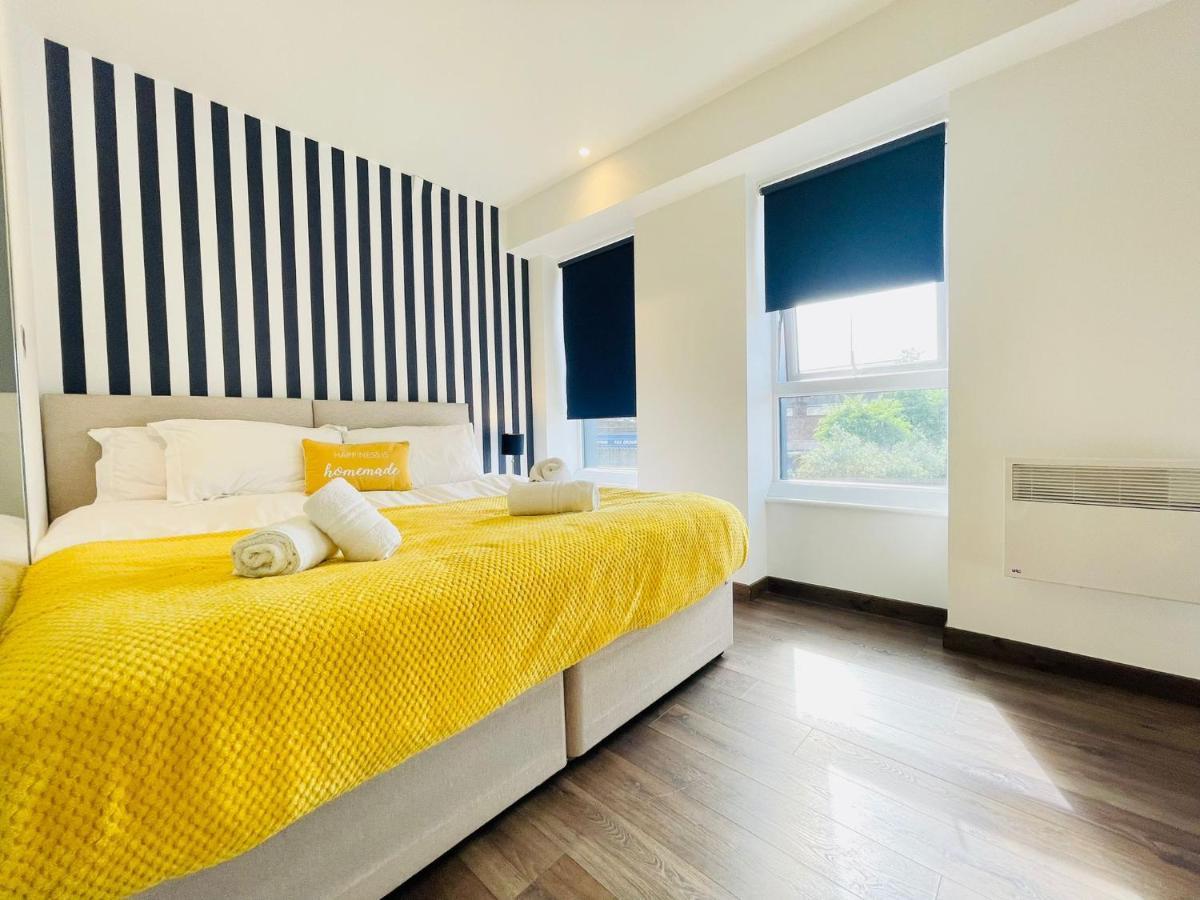 Park Street Apartment Luton By Hostaguest Exterior photo